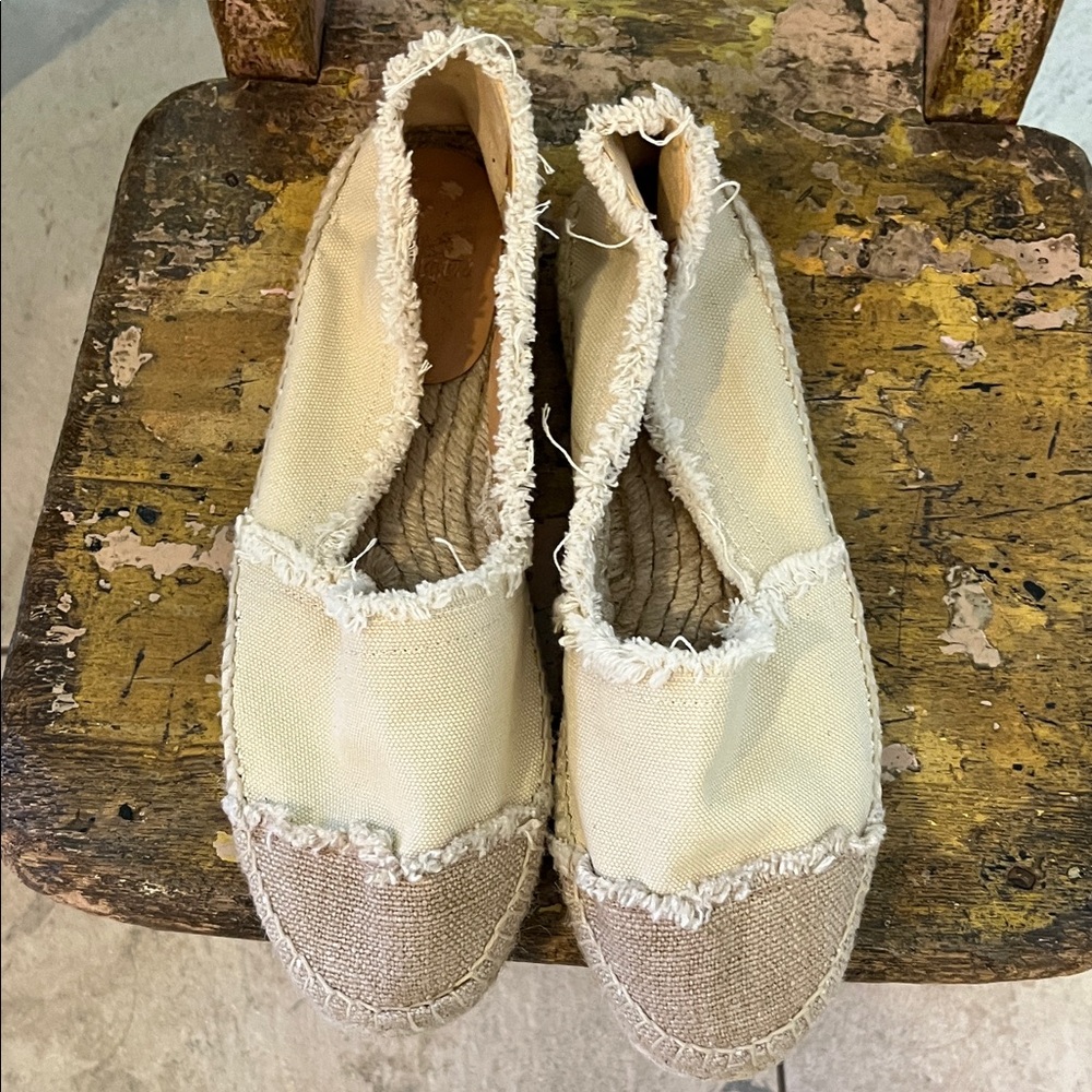 Castaner Cream and Tan Espadrille Flats